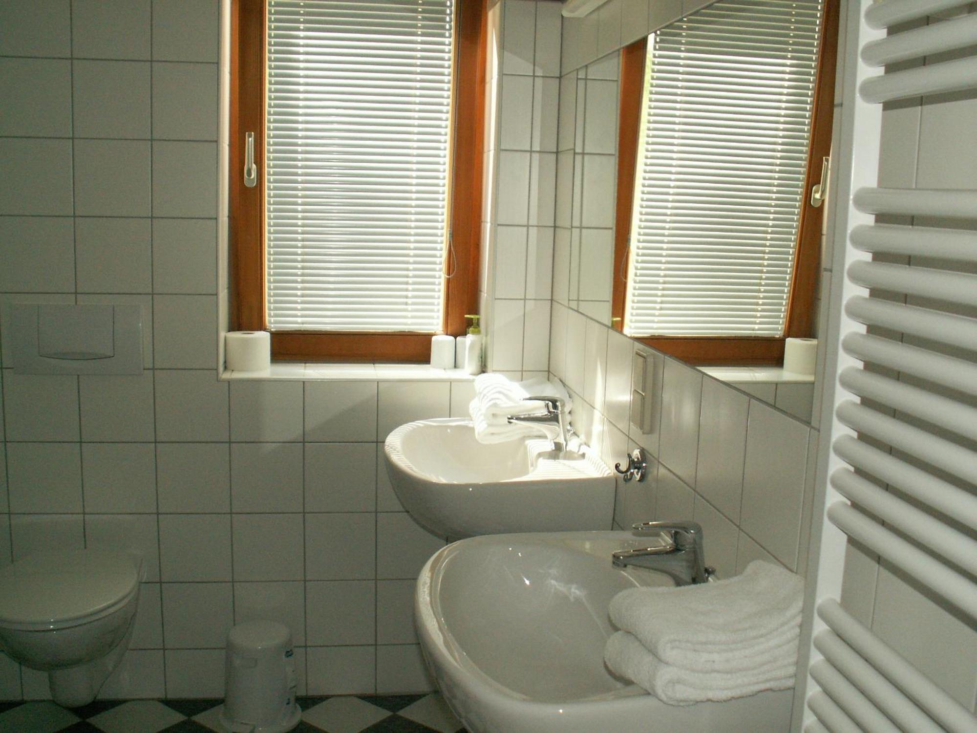 Apartamento Haus Im Turm Bad Kleinkirchheim Exterior foto